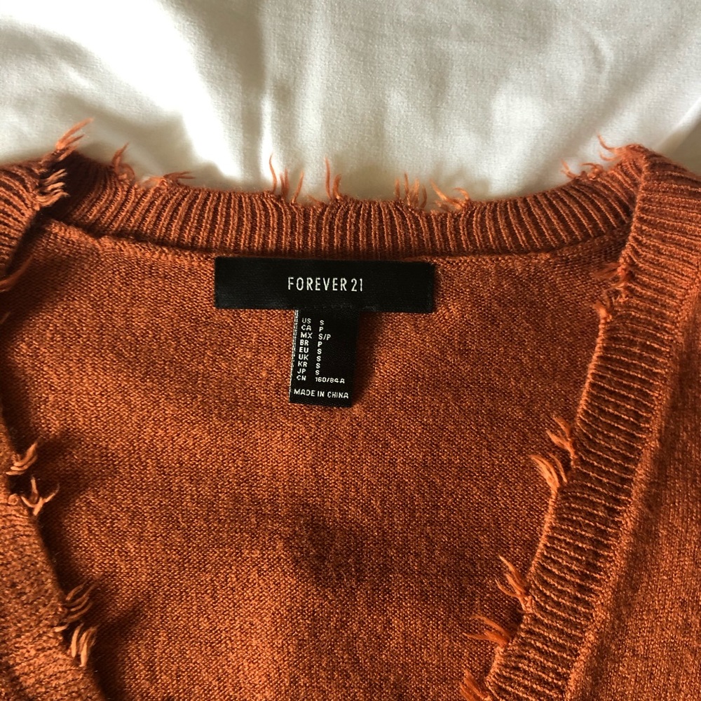 Rustic orange sweater - Picture 2 of 2